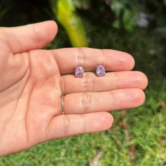 18K White Gold Plated Baby Pink Diamond Stud Earrings - Picture 1 of 6